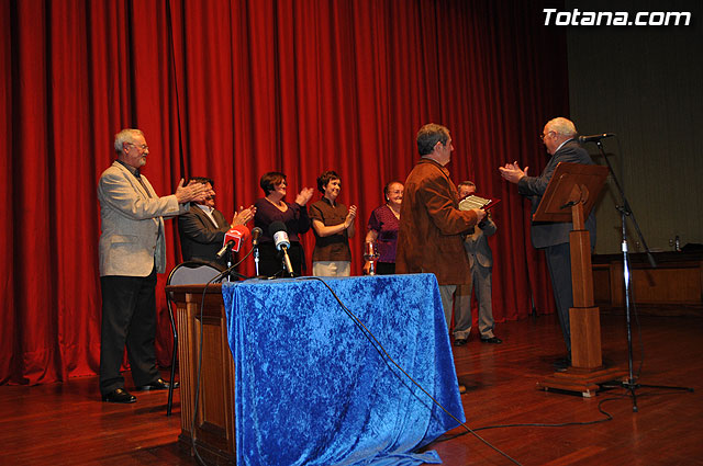 Recital potico en homenaje al doctor Antonio Martnez Hernndez a cargo de la asociacin “Caja de Semillas” - 37