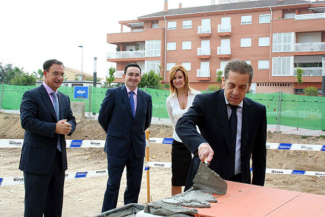 Colocada la primera piedra del futuro Centro de Atención a la Infancia en Alcantarilla - 2, Foto 2