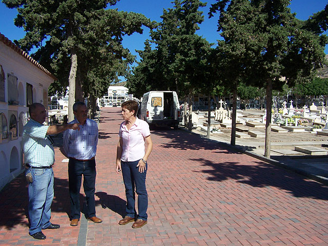 El Cementerio Municipal de Águilas se prepara ante la llegada del Día de Todos los Santos - 1, Foto 1