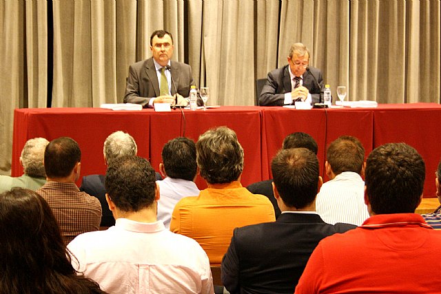 Obras Públicas estudia la incorporación de polvo neumático al asfalto de sus carreteras - 1, Foto 1