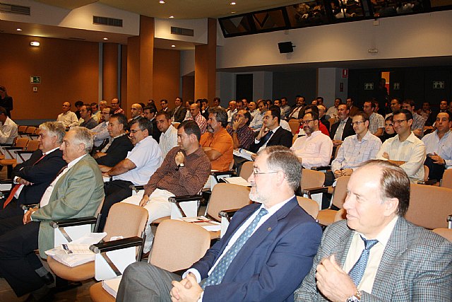 Obras Públicas estudia la incorporación de polvo neumático al asfalto de sus carreteras - 2, Foto 2
