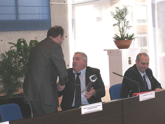 Premio AECEMCO 2009 otorgado a la Consejerí a de Educación, Formación y Empleo - 2, Foto 2