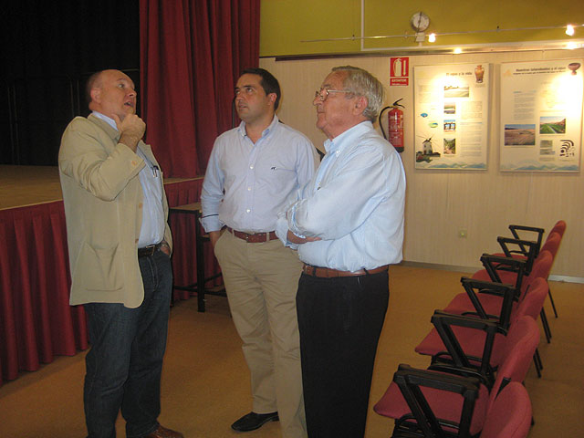 Gómez visita el estado de las obras del nuevo salón multiosos del Centro Cultural de Churra - 2, Foto 2