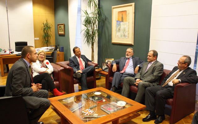 Cámara se entrevista con una delegación de parlamentarios de Lodz - 1, Foto 1