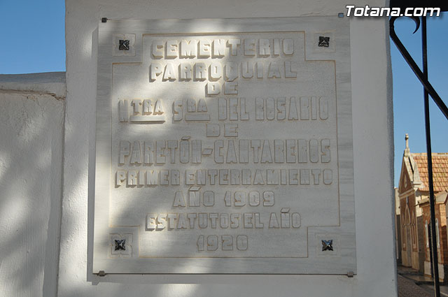 El Ayuntamiento suscribe un convenio con la Junta Parroquial del cementerio de Paretn-Cantareros - 10