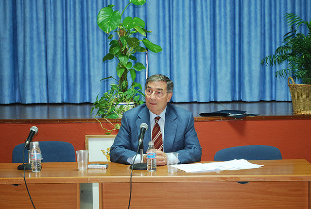 El Defensor del Pueblo explica en Abarán sus funciones - 2, Foto 2