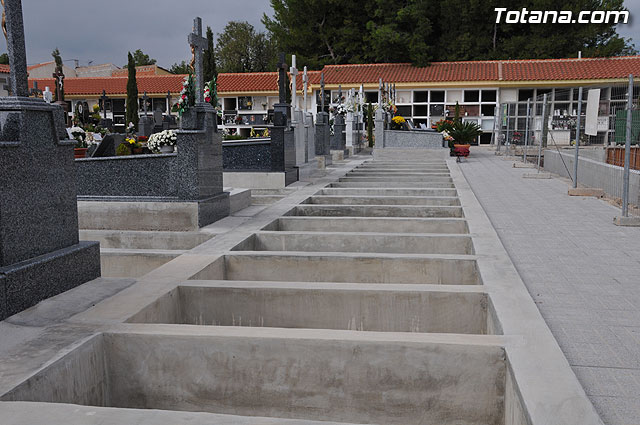 Ms de una treintena de efectivos conformarn el dispositivo de seguridad y emergencias que se pondr en marcha en el cementerio - 8