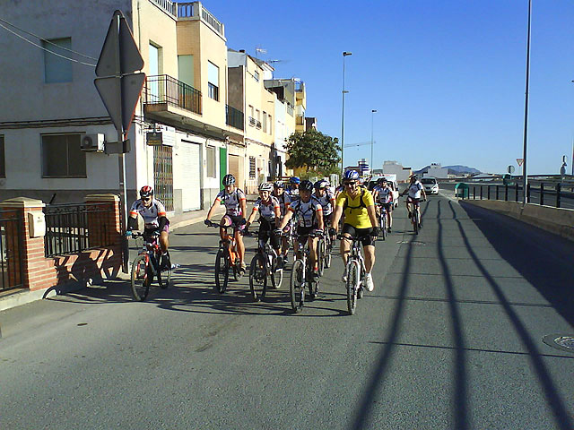 Arranca la nueva temporada de bicicleta de montaña, organizada por la Concejalía de Deportes, con la participación de más de treinta ciclistas - 1, Foto 1