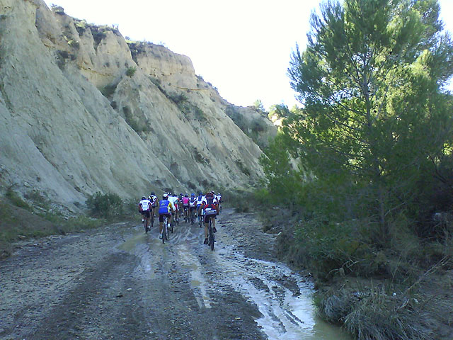 Start the new season of mountain biking, organized by the Department of Sports, with the participation of over thirty riders, Foto 2