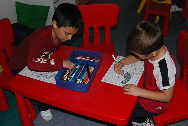 Más de doscientos niños y jóvenes disfrutan diariamente de las edutecas en barrios y en la pedanía de El Paretón - 3, Foto 3