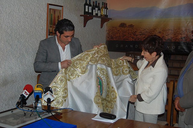 Entrega del I Trofeo Trapio de Bodegas La Purísima al torero Emilio Laserna - 3, Foto 3