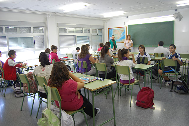 Los estudiantes alguaceños aprenden convivencia escolar - 1, Foto 1