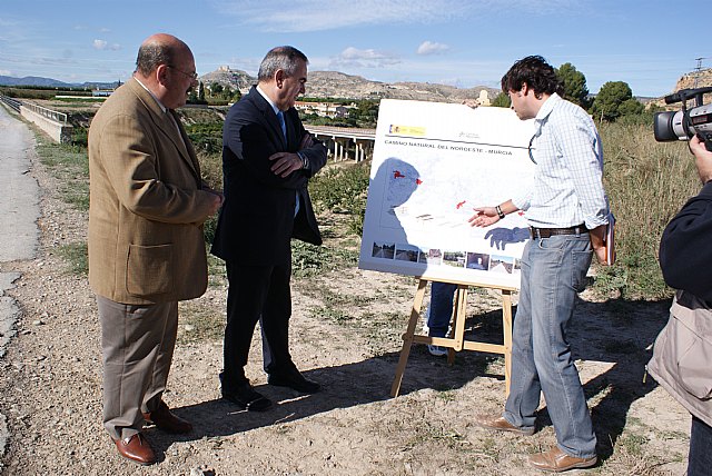 El Plan E financia las obras de renovación y mejora de la Vía Verde del Noroeste - 1, Foto 1