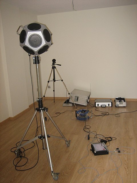 El CTCON aplica un analizador acústico para detectar fugas de ruido en los edificios y garantizar su aislamiento - 1, Foto 1