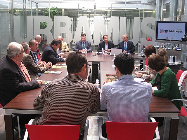 Un paso más para la rehabilitación de fachadas y cubiertas en Vistabella, Santa María de Gracia y Los Almendros de La Alberca - 1, Foto 1