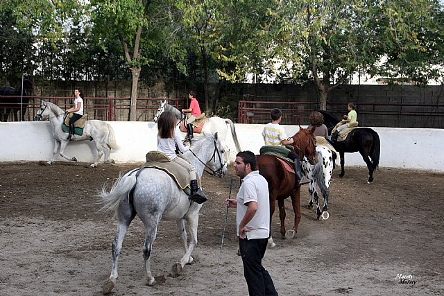 El Caravacón imparte clases de equitación - 2, Foto 2