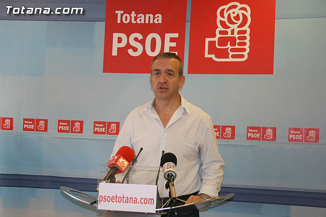 Los socialistas presentan el nuevo fondo de 5.000 m€ que ZP enviará a los ayuntamientos, Foto 1