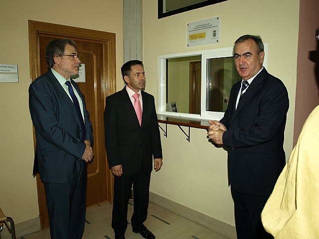 El Delegado del Gobierno inaugura una Oficina de la Seguridad Social en Ceutí - 1, Foto 1
