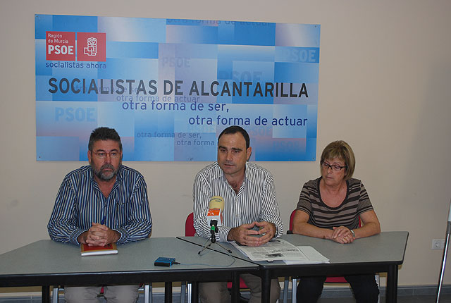 El PSOE denuncia graves irregularidades en la bonificación del recibo del agua a más de 300 vecinos que no cumplen los requisitos - 1, Foto 1