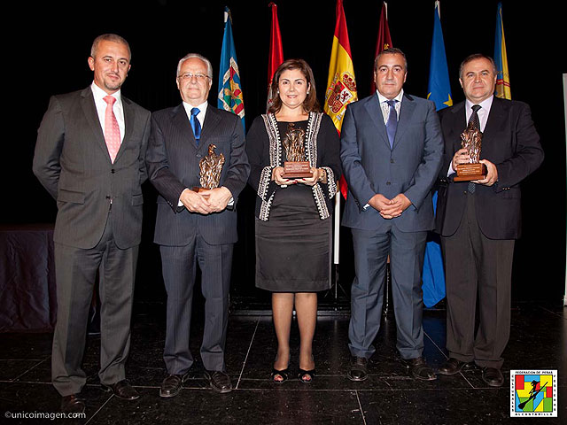 La Federación de Peñas entregó  los premios Oinokoe 2009, en la III Gala anual de la Federación de Peñas Festeras de Alcantarilla - 1, Foto 1