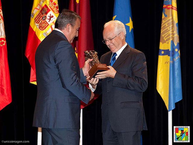 La Federación de Peñas entregó  los premios Oinokoe 2009, en la III Gala anual de la Federación de Peñas Festeras de Alcantarilla - 3, Foto 3