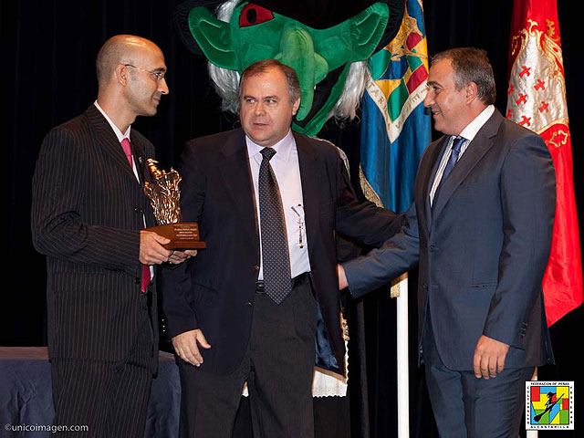 La Federación de Peñas entregó  los premios Oinokoe 2009, en la III Gala anual de la Federación de Peñas Festeras de Alcantarilla - 4, Foto 4