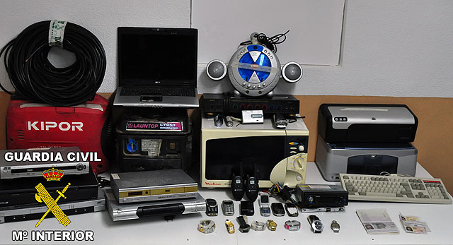 Desmantelado un nuevo punto de venta y consumo de heroína y cocaína al menudeo - 3, Foto 3