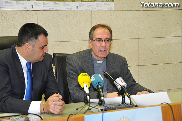 Presentado el programa de actos religiosos de las fiestas de Santa Eulalia 2009 - 7