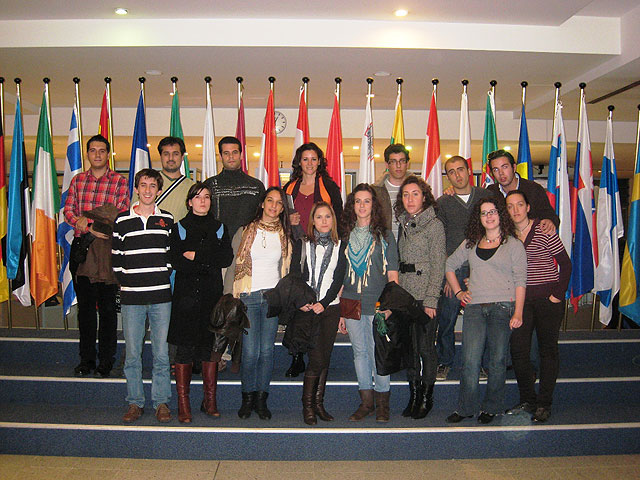15 universitarios murcianos conocen en Bruselas las instituciones europeas - 2, Foto 2