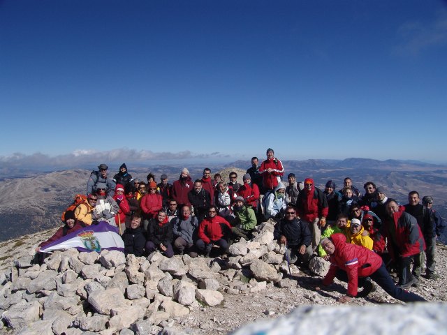 Más de medio centenar de aguileños han subido hasta el monte de La Sagra el pasado fin de semana - 1, Foto 1