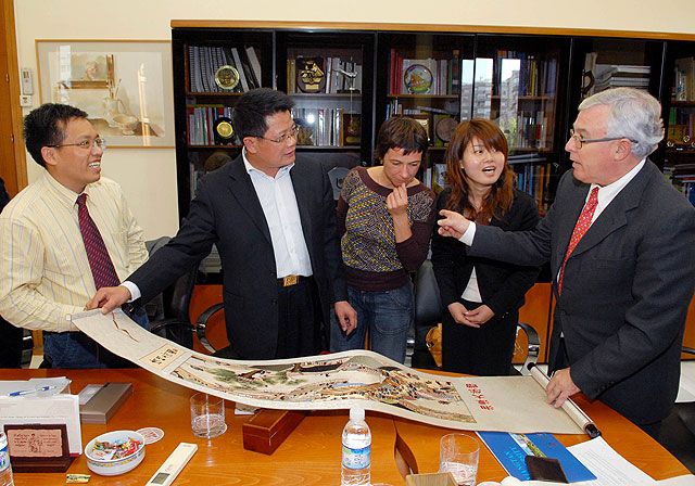 Una delegación de la universidad china de Xiantang visita la Universidad de Murcia - 1, Foto 1