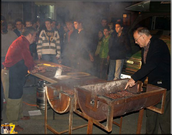 La 'marranada de San Martín' ofrecerá una amplia barbacoa en la Plaza Vieja, Foto 2