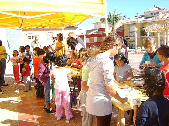 Proyecto: “El Ludobús: acercamiento del juego educativo a barrios y pedanías de Totana”, Foto 1