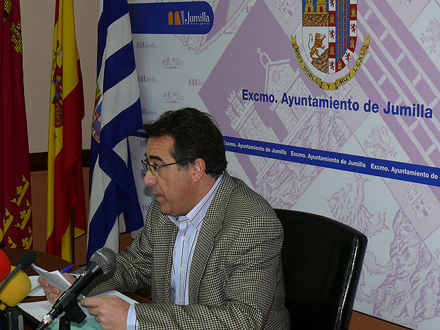 Adjudicadas, provisionalmente, las obras de la nueva pista de atletismo del polideportivo municipal ‘La Hoya’ - 1, Foto 1