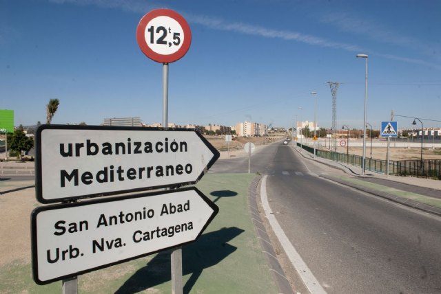 El hormigonado de la Rambla de los Barreros provoca cortes en el tráfico - 1, Foto 1
