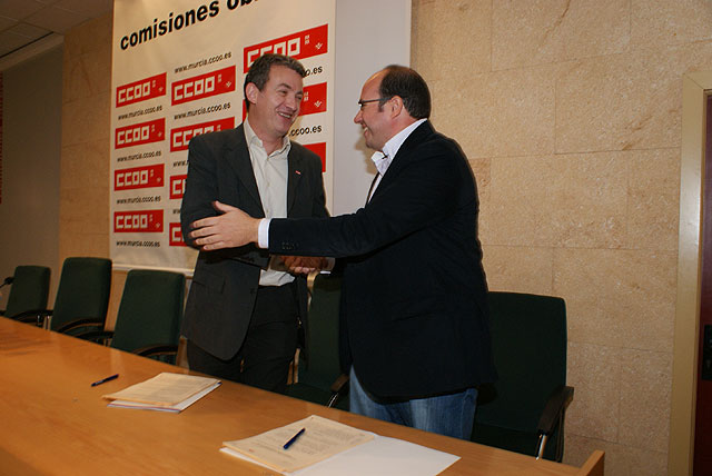 El Ayuntamiento firma un convenio de colaboración con Comisiones Obreras para poner en marcha programas de orientación y formación laboral - 2, Foto 2