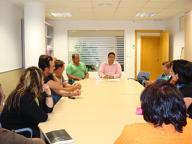 El concejal de Participación Ciudadana se reúne con los colectivos vecinales del municipio, Foto 2
