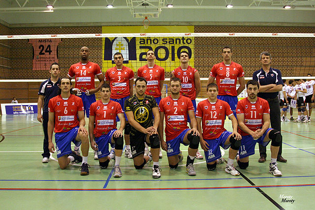 El CV Caravaca Año Santo 2010 vence y convence ante su aficin - 2