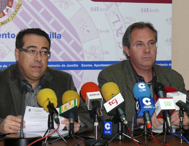 El alcalde agradece al ayuntamiento de Hellín que Jumilla sea el pueblo invitado a la Exaltación del Tambor - 1, Foto 1