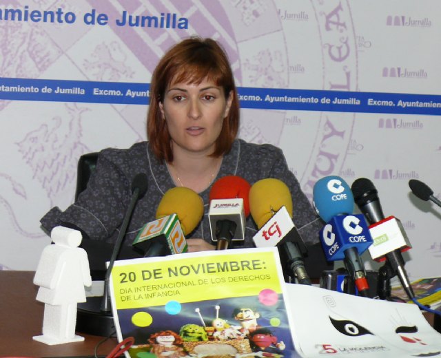 Una exposición fotográfica de mujeres jumillanas forma parte de las actividades contra la Violencia de Género - 1, Foto 1