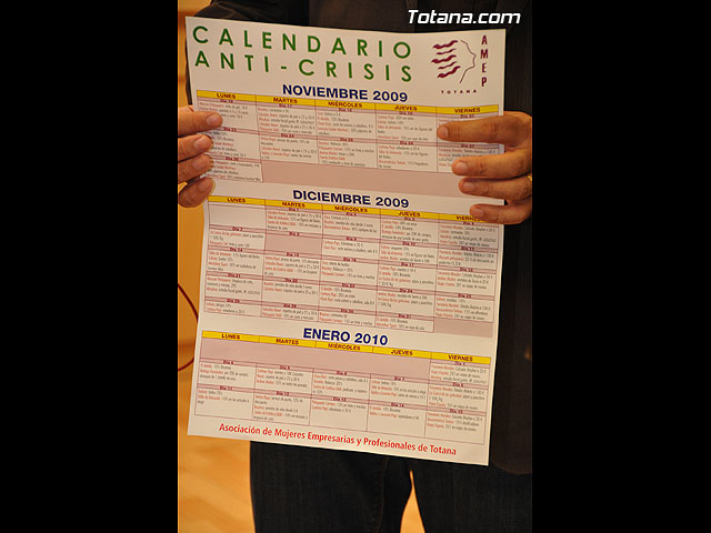 La Asociacin de Mujeres Empresarias y Profesionales de Totana presenta un calendario “anti-crisis” - 5