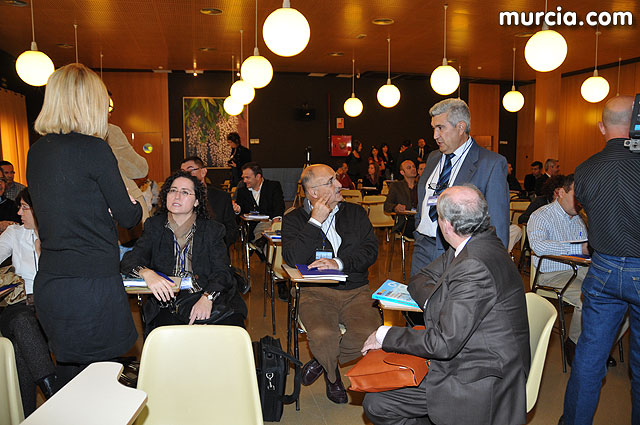 Ms de cien personas participan desde hoy en la “III Semana de Seguridad y Salud Laboral en la Construccin” - 2