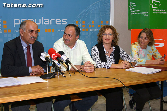 Diputados nacionales y regionales aseguran en un acto sectorial que 