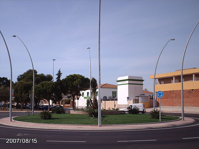 Una nueva rotonda entre la avenida de La Unión y la carretera de Roda elimina uno de los cruces más conflictivos de San Javier - 1, Foto 1