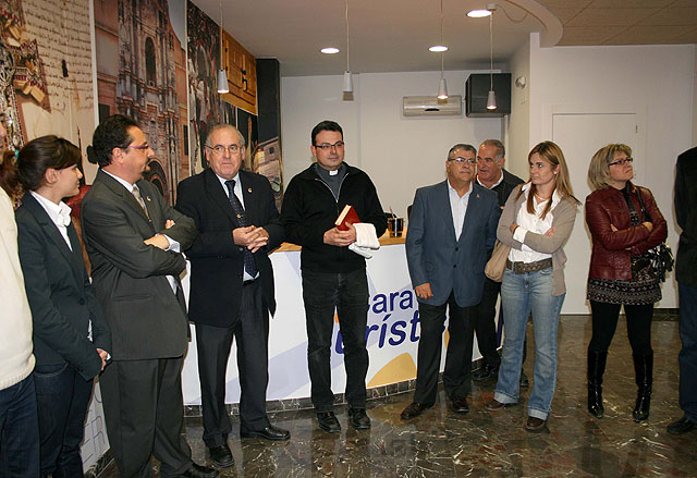 El Ayuntamiento abre un punto de información turística al inicio de la Cuesta del Castillo - 1, Foto 1