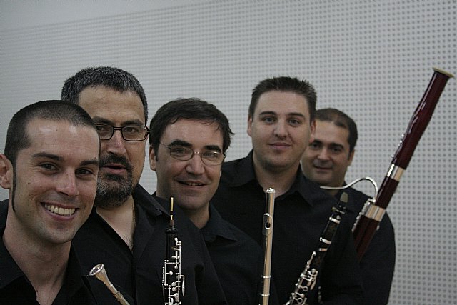 El Ciclo Músicas Clásicas del Teatro Villa de Molina presenta la actuación del Quinteto Adriano y la pianista Begoña Tomé el viernes 20 de noviembre - 1, Foto 1