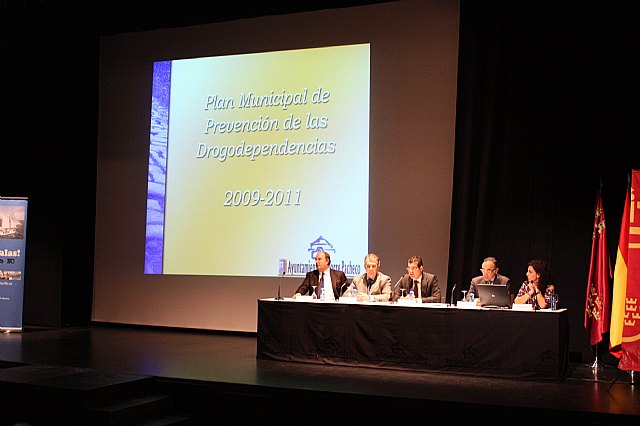 Inauguración de las III Jornadas de Hábitos de Consumo de Drogas en inmigrantes - 1, Foto 1