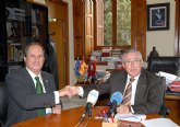 La Universidad de Murcia firma con el Real Murcia un acuerdo para la mejora de la gestin administrativa