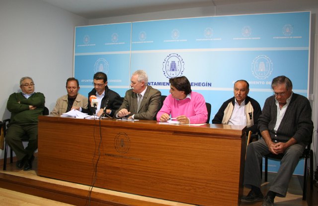 Ayuntamiento, agricultores y ganaderos de Cehegín apoyan la manifestación del 21-N - 1, Foto 1