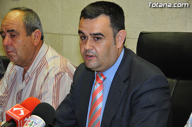 El Ayuntamiento firma sendos convenios con la ADS de Ovino y Caprino “Santa Eulalia” y la ADS de Porcino de El Paretn y Totana - 8